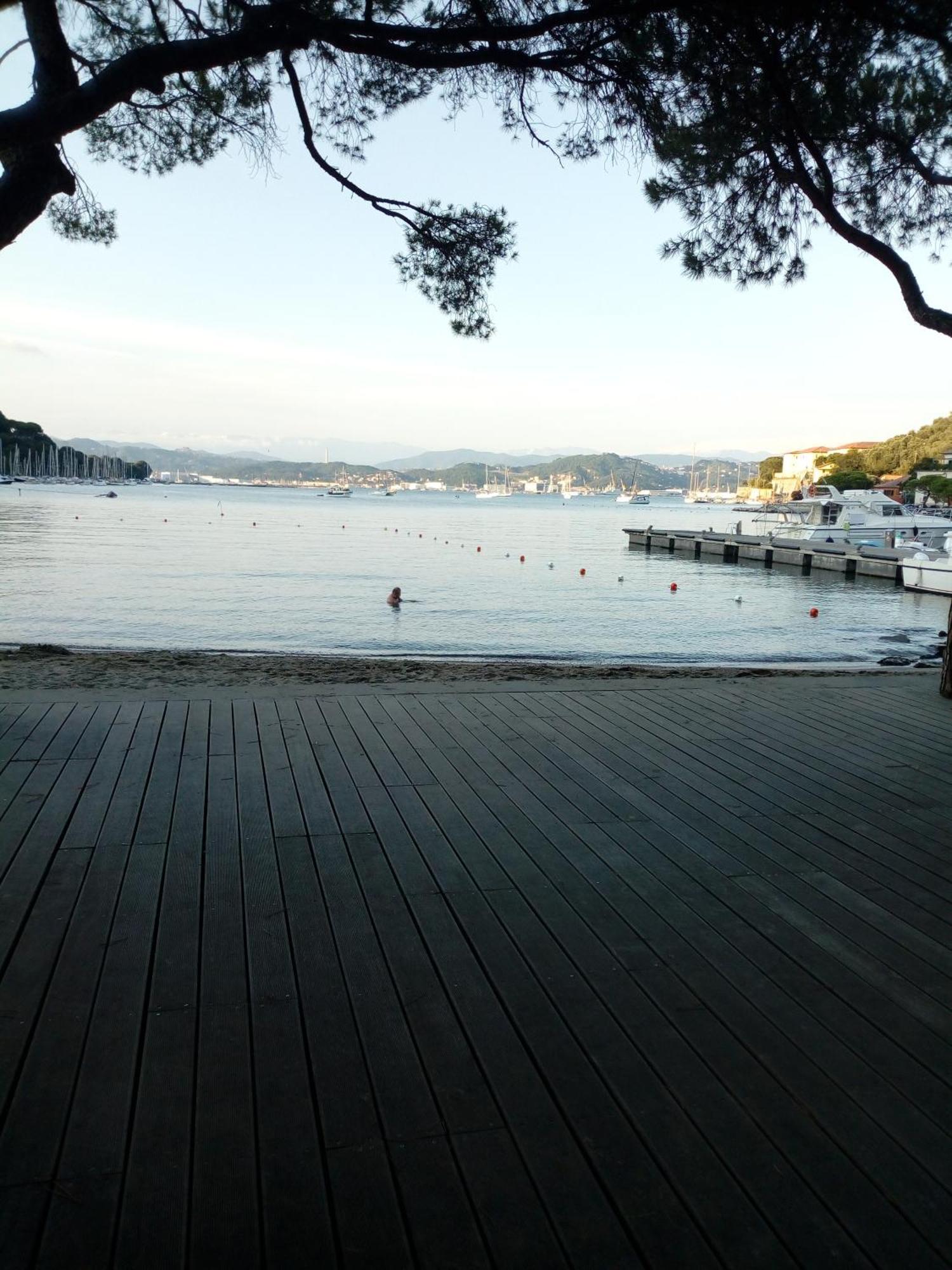 La Stanzetta Dei Rosa Lägenhet Porto Venere Exteriör bild