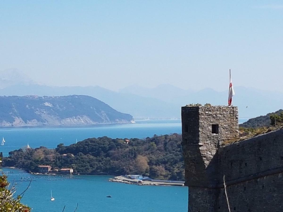 La Stanzetta Dei Rosa Lägenhet Porto Venere Exteriör bild