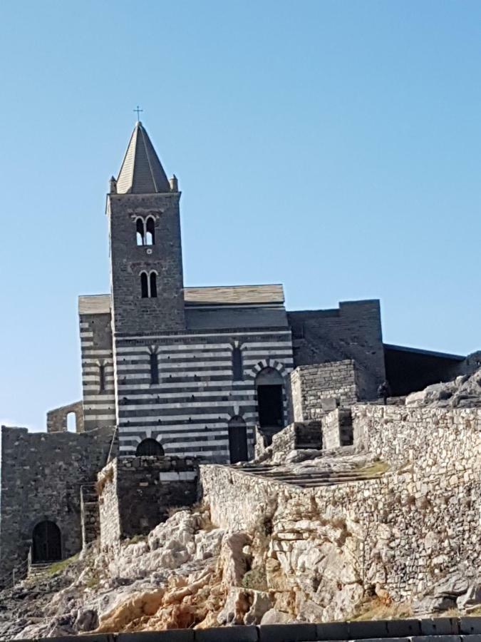 La Stanzetta Dei Rosa Lägenhet Porto Venere Exteriör bild